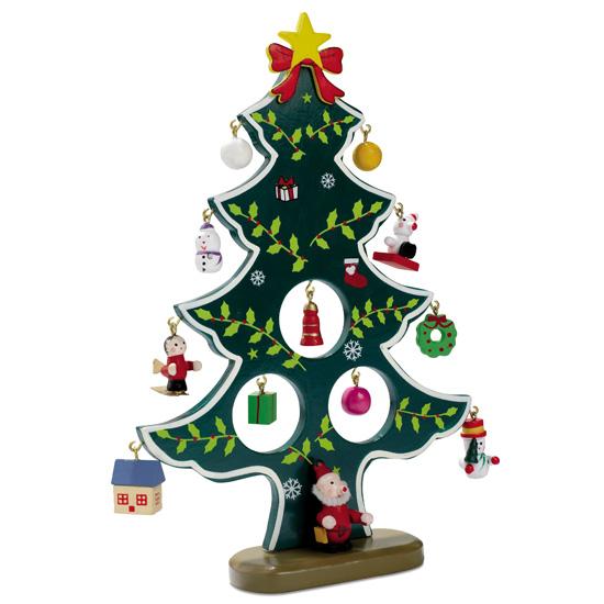 Bradut decorativ din lemn